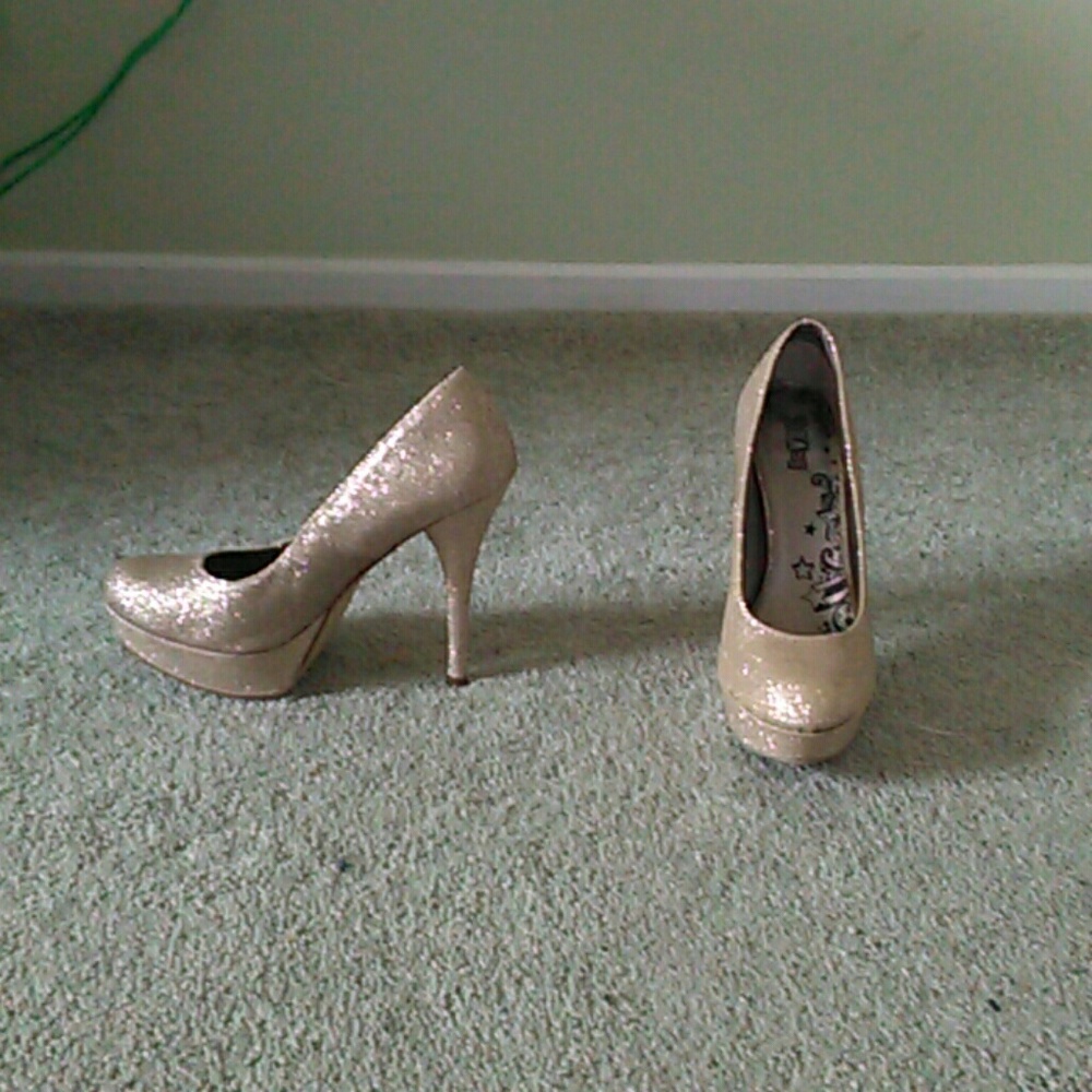 Womans shoes